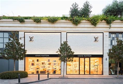 Louis Vuitton Izmir Geschäft .